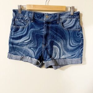 Hollister Womens Ultra High Rise Mom Short 3" Size 29